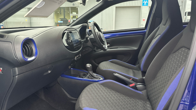 Toyota Aygo X 1.0 VVT-i Edge 5dr Auto [Parking] Petrol Hatchback